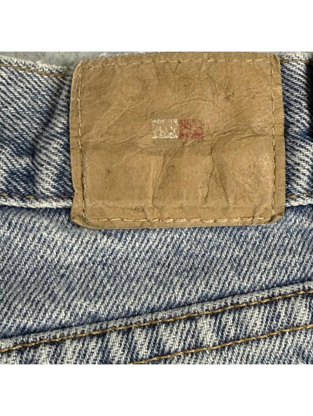 Vintage 90s Tommy Jeans - Light Wash Embroidered Flag Pocket Denim (36x32) - Picture 6 of 6